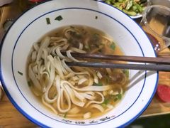 -矮子粉店1985·长沙米粉(湘春路店)