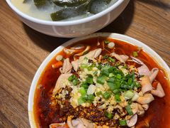 -中和裴氏蹄花(府河路店)