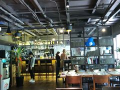 大堂-Geneva日内瓦餐厅(西郊宝成花苑店)
