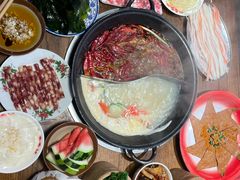 -萍姐火锅·公路夜市(武汉首店)