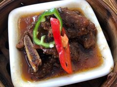 黑椒牛仔骨-老周记茶点