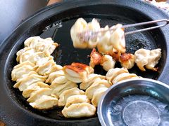 生煎-黄阿姨锅贴大王(万航渡路店)