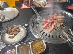 -炽城·烤肉名家(鸿达中央广场店)
