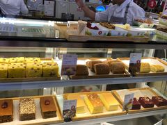 面包甜点陈列柜-满满元气和田大枣糕·蛋糕(朝阳大悦城店)