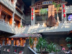 -唐山宴百姓府邸院落中餐