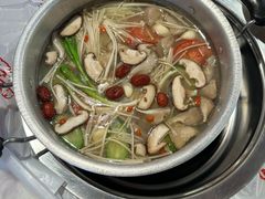 -大芊金重庆串串火锅(南京路店)