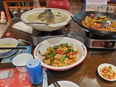 -富正毅三下锅(体育馆店)