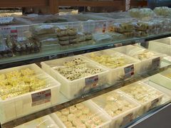 面包甜点陈列柜-百年义利(百万庄店)