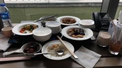 -英芬国际月子中心(岛屿度假月子·洲至奢选香岚店)