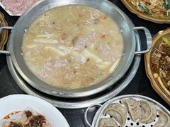 -老来福·非遗酸汤兔(凯旋路店)
