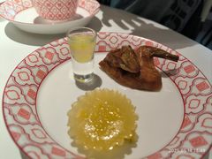 -谭厨中山传家菜.乳鸽.脆鲩鱼(华强北中航城店)