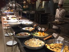 -南湖名都·景湖轩全日制餐厅·海鲜自助·东南亚风味·临湖而食