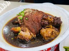 -老码头黑皮肘子锅包肉(赣水路店)