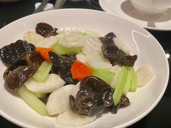 黑木耳炒淮山西芹-闽和南(深圳万象城店)