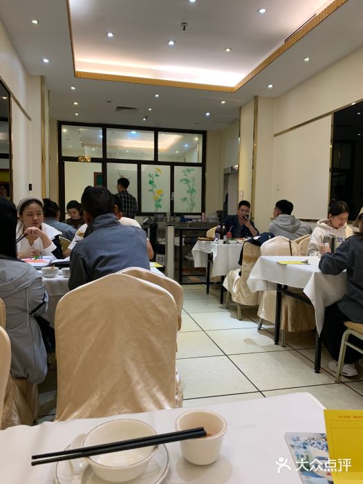 新享乐海鲜(翠华路店)大堂图片
