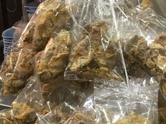 炸鱼皮-榮泰米粉湯(Left Shop)