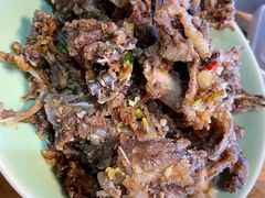 椒盐鸭架-局气烤鸭·北京菜(前门店)