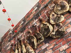 -阿婆情腊排骨火锅(金虹路店)