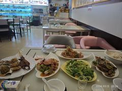 -覃记海鲜美食餐厅