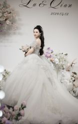 -艾米婚纱&婚礼策划