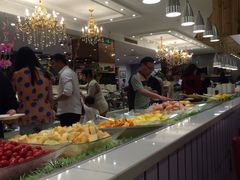 -泉福居酱骨头自助广场(南大街商业步行街店)