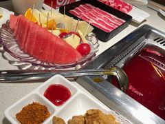 -海底捞火锅鲜切牛肉主题店(长寿路店)