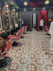 -豪帅男士理容馆