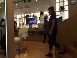 iphone_upload_pic-简法造型·品牌形象店