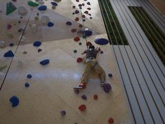-ROCKPLUS攀岩馆(环宇城店)