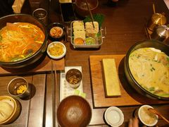 -银米·云南传统过桥米线(双廊黑金冠店)