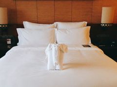 -三亚湾海居铂尔曼度假酒店