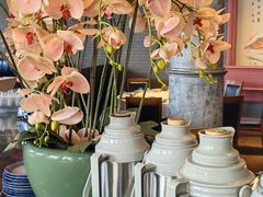 -八府香鸭·啫啫煲(华山路店)