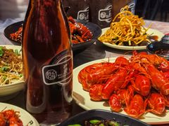 -巴厘龙虾·榜首油焖大虾(音乐学院·沿江酒馆店)