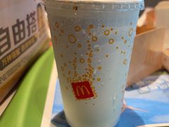 -麦当劳(江湾镇店)