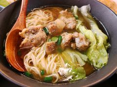 排骨酥肉面-贡梅老面馆·蟹粉面·无锡特色小吃(南长街主推店)