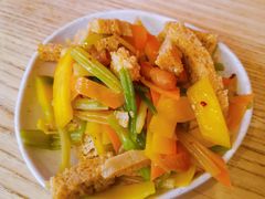 巧拌面筋-王小牛·西北菜手工面(万象九宜城店)