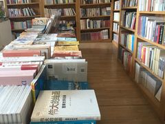 -今日艺术汇书店
