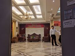 -悦港足浴(龙城国际商业广场店)