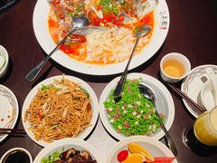 -上名堂·鱼头好吃(体育场路店)