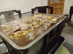 -聚汇三少·龙虾·中餐厅(莫邪路新天地店)