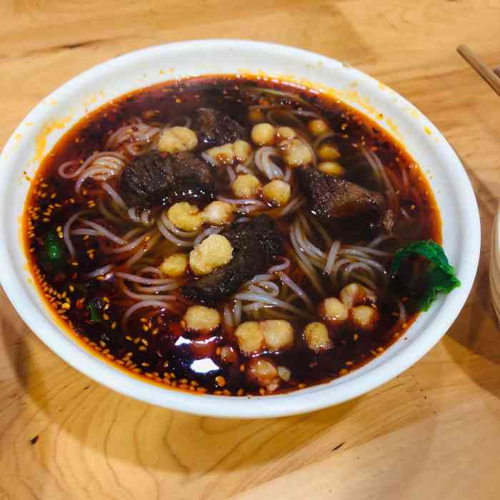 苏麻面-"我觉得这里的老板娘好温柔.其他的服务员服."-大众点评移动版