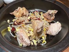 -云海肴·汽锅鸡·云南菜(天山百盛优客店)