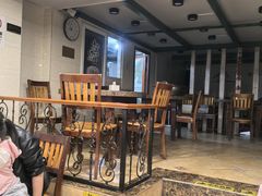 -周家大连水饺(美专校街店)