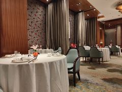 -深圳星河丽思卡尔顿酒店