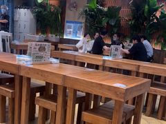 -云阿蛮云南生烫牛肉米线(奉贤路店)