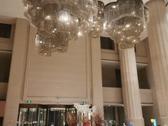 -天津京基皇冠假日酒店