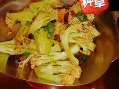 -神府路壹号·海鲜烧烤·砂锅粥·锅物(三坊七巷店)