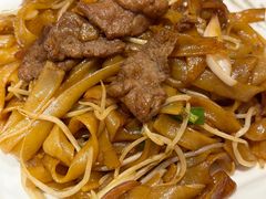 干炒牛河-稻香酒家·34年老字号·港式粤菜(汉街店)