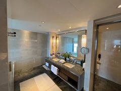 -舟山希尔顿酒店