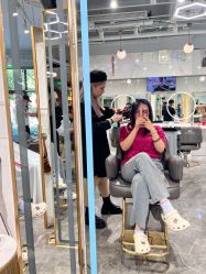 点击看大图 -容萨美业·美容美发